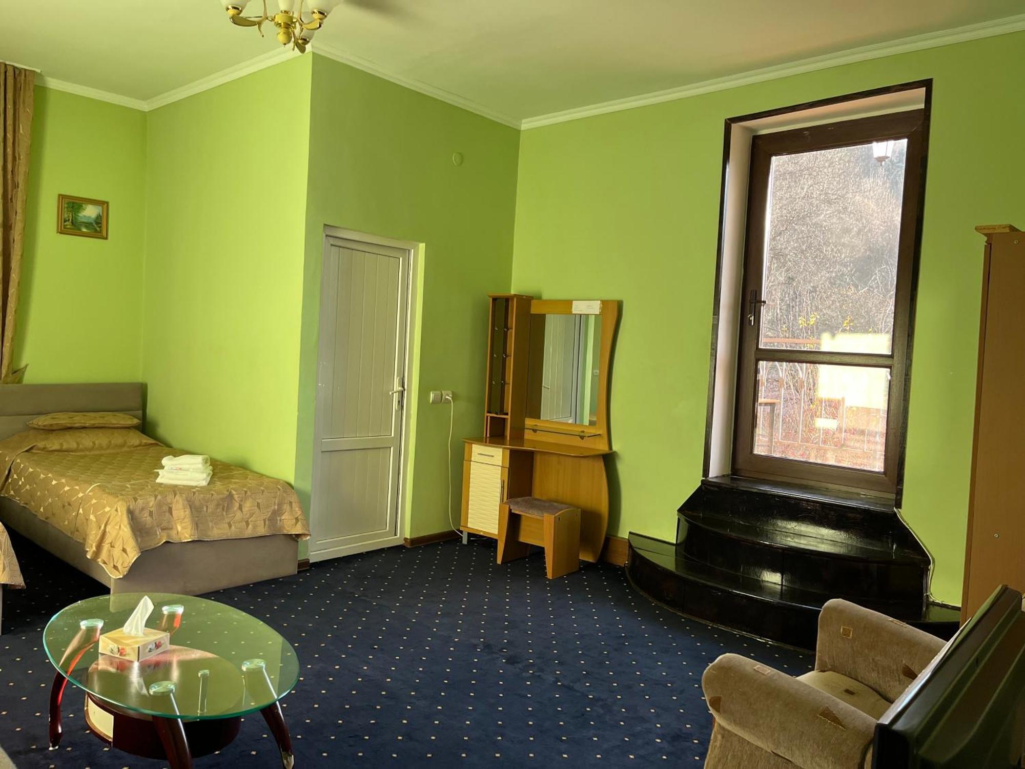 Greenwood Hotel Dilijan Exterior photo