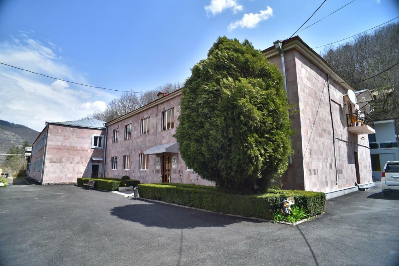 Greenwood Hotel Dilijan Exterior photo
